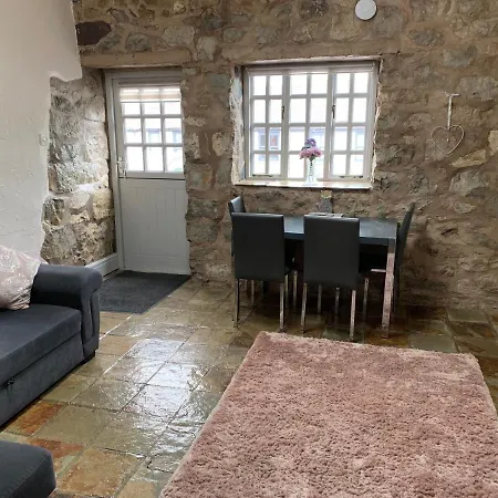 Dwylig Isa Holiday Cottages Rhuddlan Exterior foto
